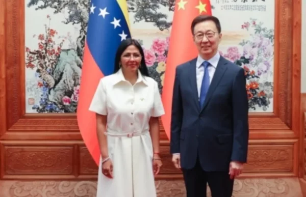 El vicepresidente  Han Zheng se reunió con Delcy Rodríguez.