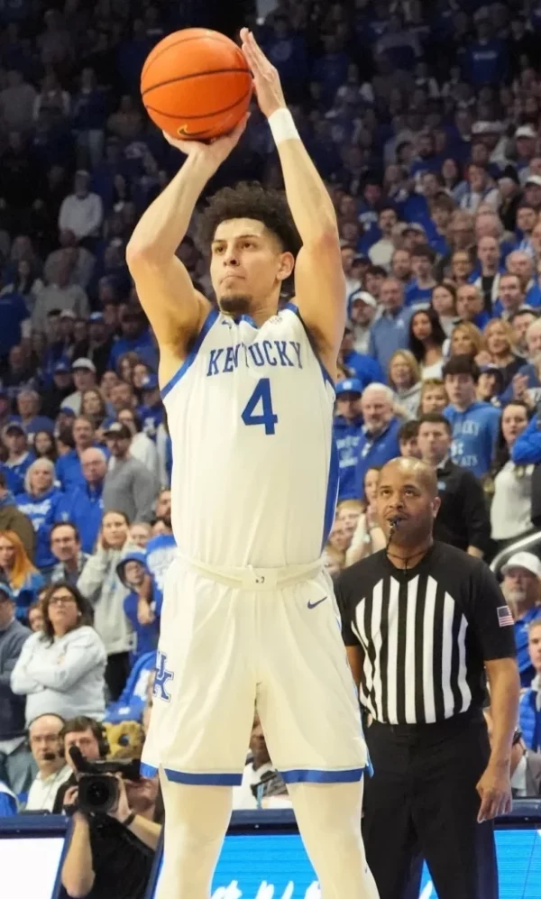 Yaxel Lenderborg y Koby Brea, dos de los jugadores jóvenes más talentosos con que cuenta el país en la actualidad.  Archivo