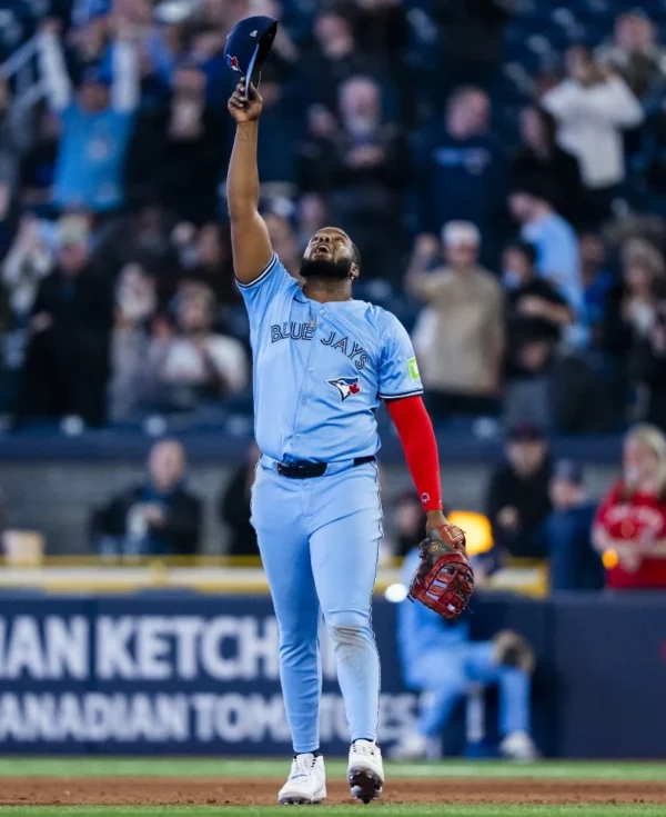 El toletero  dominicano Vladimir Guerrero Jr.  podría convertirse en mejor jugador en la  historia de los Azulejos.  Ap