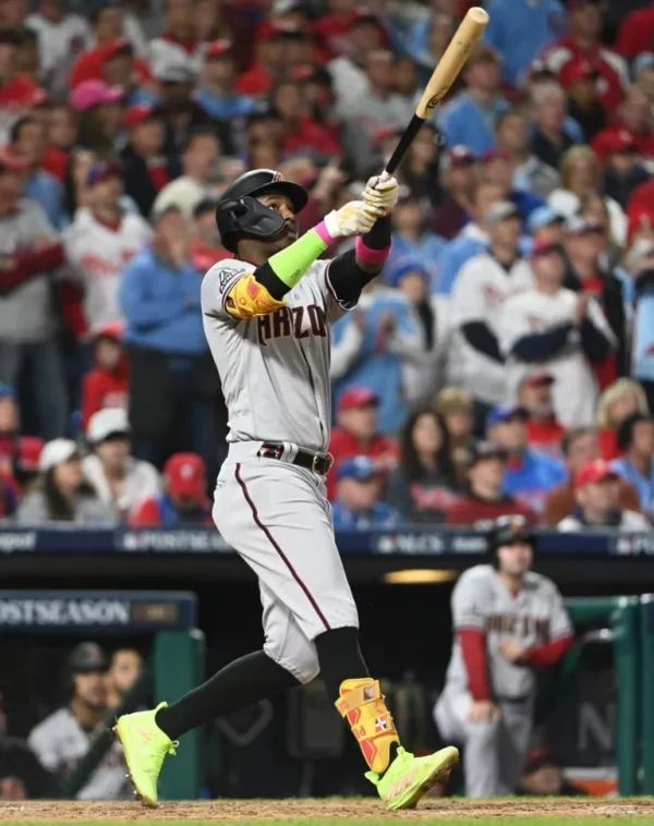 El dominicano Geraldo Perdomo se afianza como un estelar con los Arizona DiamondBacks.  AGENCIA