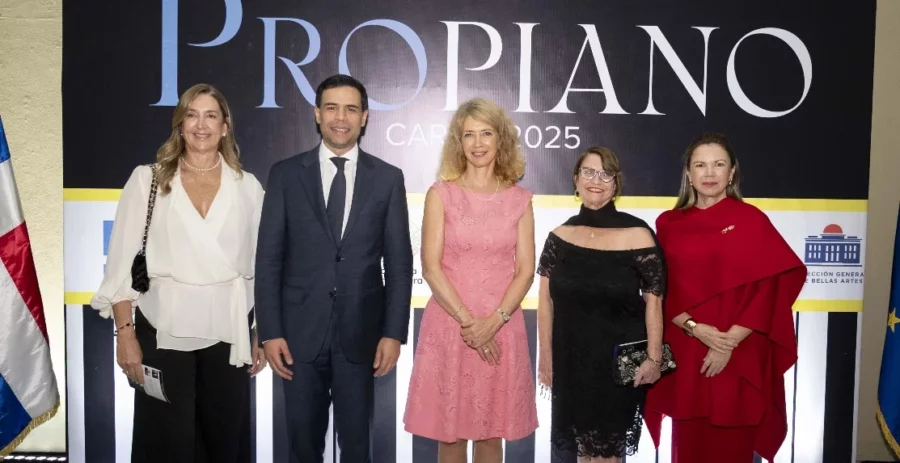 Directiva de la Unión Europea, Fundación Sinfonía y  ministro de Cultura.