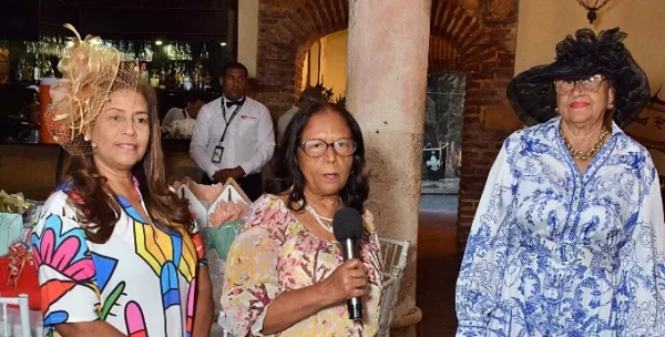 Nurys Gutiérrez, Rafael Betancourt y Aurelia Méndez