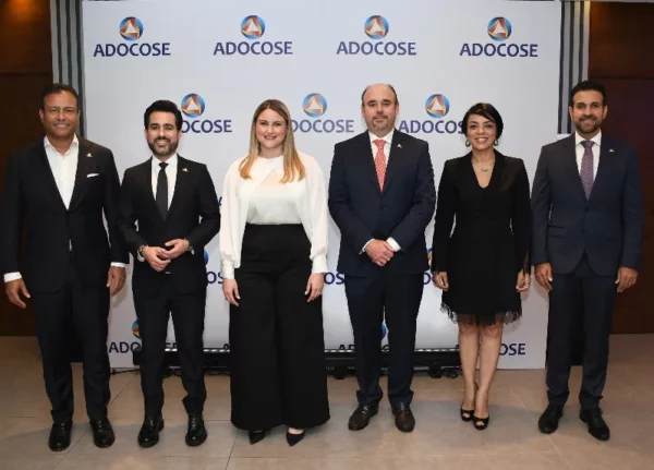 Carlos Flores, Manuel José Matos, Sadia Jorge Campos, Richard Ros, Kalys Bautista y Gabino Ángeles.