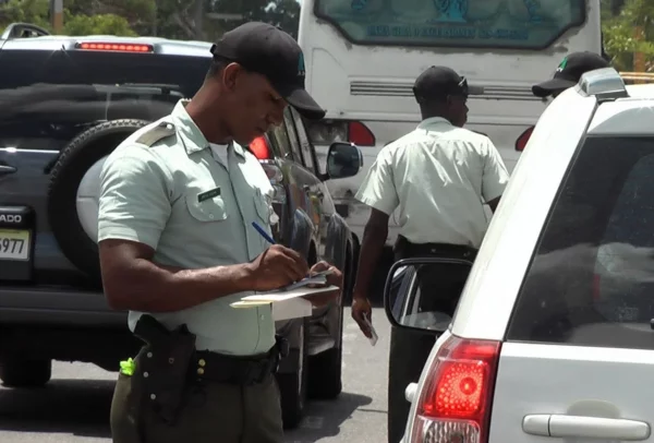 Violación a las leyes de tránsito son el pan nuestros de cada día.  fuente externa.