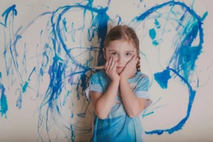 Acceso a diagnósticos tempranos y terapias adecuadas para autistas son principales obstáculos de familias dominicanas
