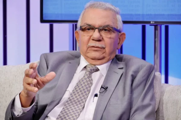 Arismendi Díaz: médicos cobran comisiones y ganan 2 millones mensuales