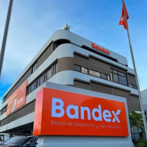 — La Superintendencia del Mercado de Valores de la República Dominicana autorizó una oferta pública de valores a favor del Banco de Desarrollo y Exportaciones (BANDEX),