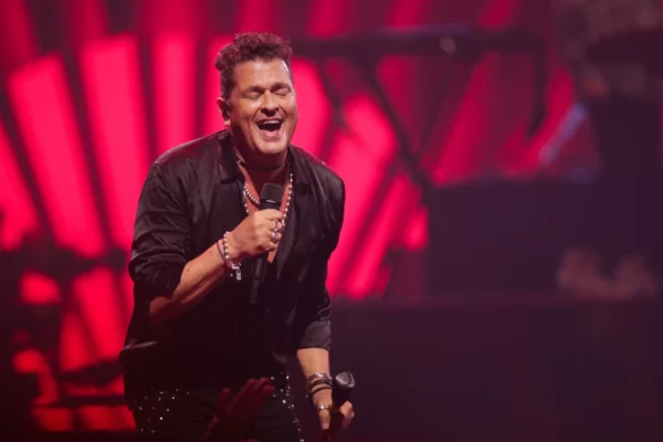Carlos Vives es nombrado ‘Leyenda de Nuestra Tierra’ por su aporte a la música colombiana