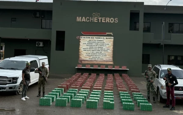 Casi 7 millones de cigarrillos fueron incautados por el Ejército en Montecristi