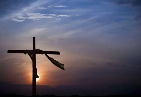 Celebremos con fé y devoción Cristo se entregó por amor para liberarnos" padre Marcelino