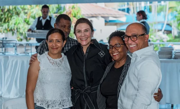 Carolina Mejía les recordó que en ella  tienen un aliado.