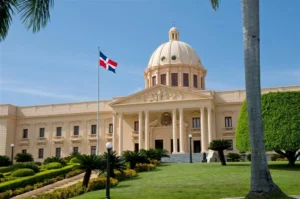 Más de 22 instituciones del Gobierno trabajan en rescate de víctimas tragedia en el Jet Set