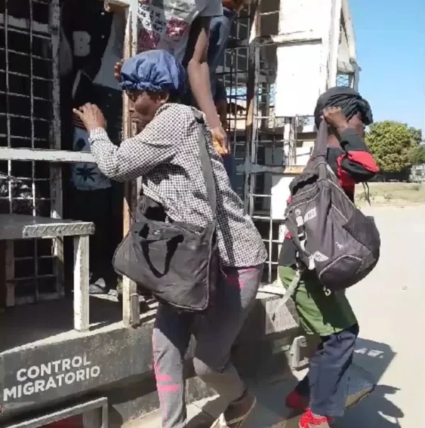 Migración detuvo a 89 haitianos indocumentados en Puerto Plata