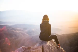 Frases que te enseñan a vivir con próposito y revelan el secreto de una vida bien vivida
