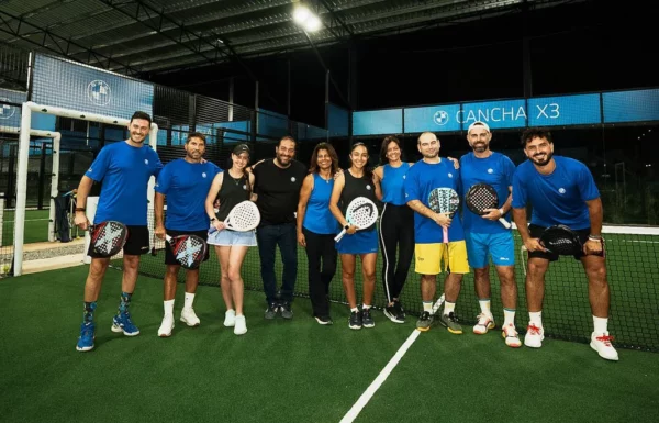 Organizadores del evento durante la apertura