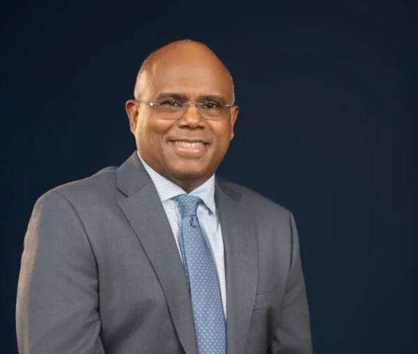 José Joaquín Norberto, cirujano cardíaco dominicano radicado en los Estados Unidos