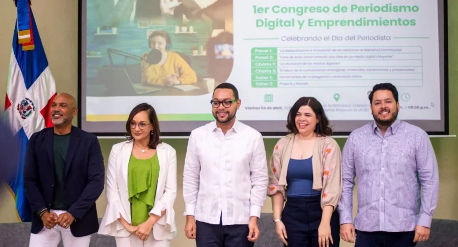 Salvador Batista, Lady Reyes, Cristian Cabrera, Viena Divaluna y Gustavo Yunén, participantes del panel inaugural del evento. Salvador Batista, Lady Reyes, Cristian Cabrera, Viena Divaluna y Gustavo Yunén, participantes del panel inaugural del evento.