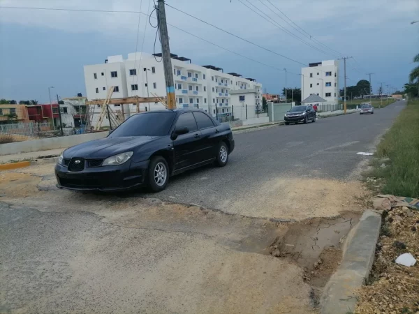 En Los Prados, San Luis, tienen varias semanas sin agua. Fuente externa