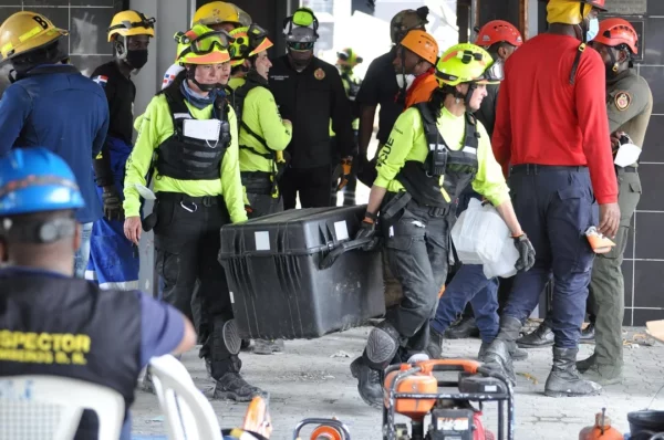 Equipos de alta tecnología son integrados a la búsqueda. Elieser Tapia