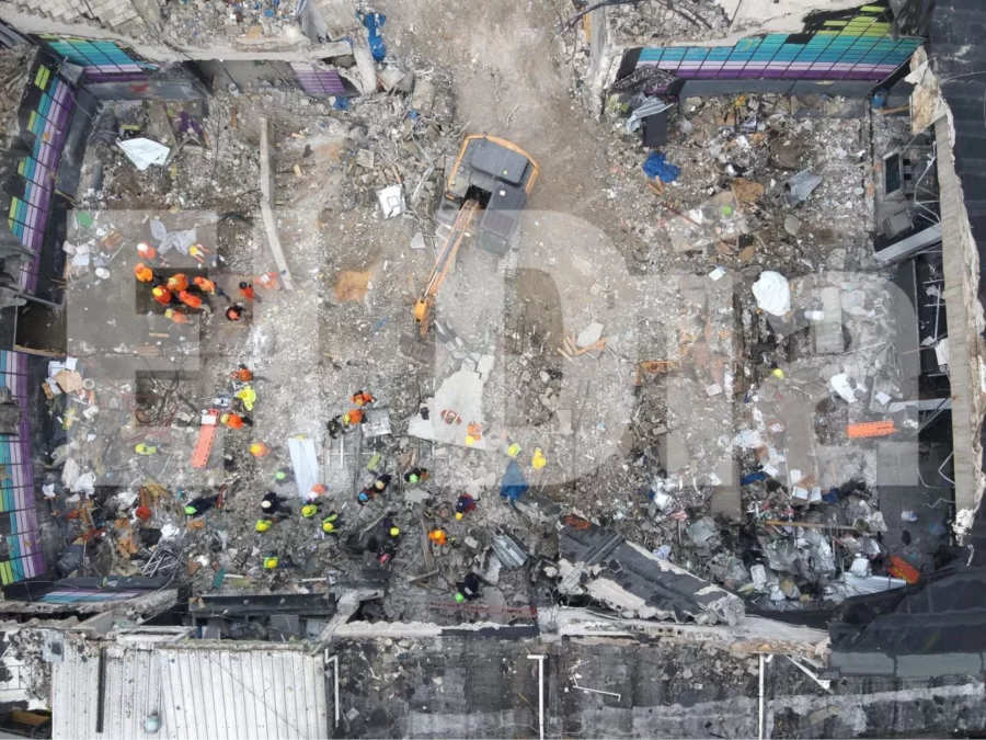 Tras más de 48 horas de labor intensa, los equipos de socorro y rescate concluyeron este miércoles la remoción de escombros en el área afectada por el colapso del techo de la discoteca Jet Set Tras más de 48 horas de labor intensa, los equipos de socorro y rescate concluyeron este miércoles la remoción de escombros en el área afectada por el colapso del techo de la discoteca Jet Set