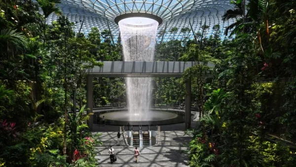 Aeropuerto Changi de Singapur es el mejor del mundo, según Skytrax