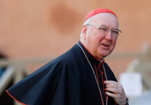 El cardenal camarlengo, Kevin Joseph Farrell. Fuente externa