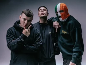 El grupo de rap Kneecap incita matar a políticos británicos
