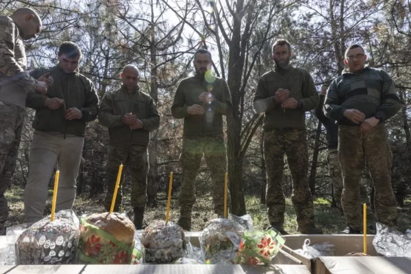 Rusia reanuda los ataques en Ucrania tras la tregua de Pascua