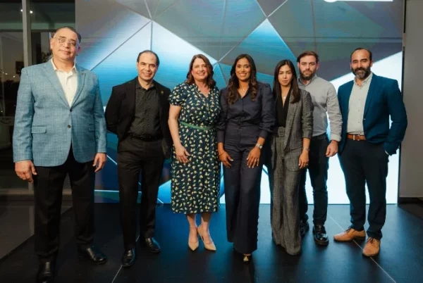 Juan Vargas, Edy Báez, Praysi García, Verenice Canela, Michelle Gómez, Giovanni Molina y Mario García.1