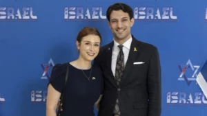 Quiénes son las víctimas y otras preguntas del ataque mortal contra dos empleados de la embajada de Israel en Washington