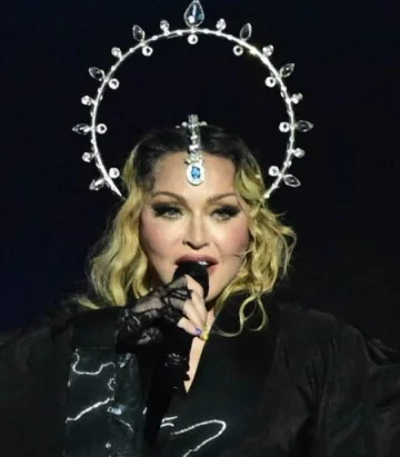 La cantante Madonna llevará su vida a la pantalla.