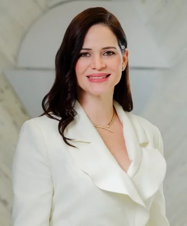Lexy Collado a la Presidencia Ejecutiva.