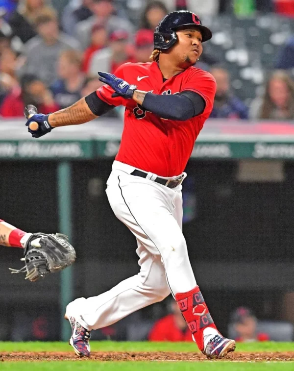 El dominicano José Ramírez, de Cleveland, sigue produciendo como uno de los mejores.  Ap