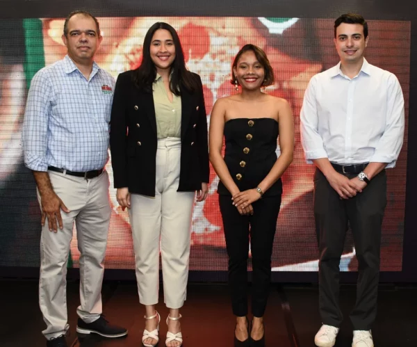 Jesús Ayala, Alexandra Bodden, Vismar Pichardo Ubrí y Domingo Bermúdez Turull.