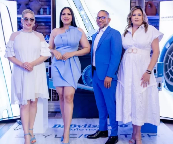Rosalina Arias,Ariela Rodriguez, Nelson Ramírez y Miguelina Aquino..
