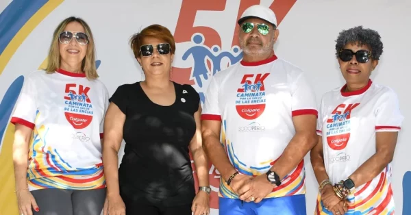 Irma Mauriz, Virginia Laureano, Carlos Tejeda Miqui y Dolores Mejía.