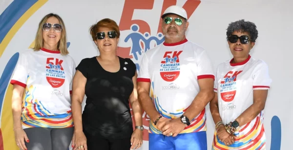 Irma Mauriz, Virginia Laureano, Carlos Tejeda Miqui y Dolores Mejía.