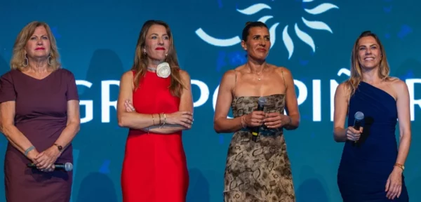 Isabel García, Encarna Piñero, Isabel Piñero y Lydia Piñero.