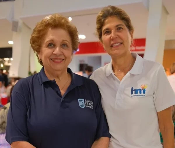 Evelyn Dubocq de Vicente, Chabela León de Bisonó.