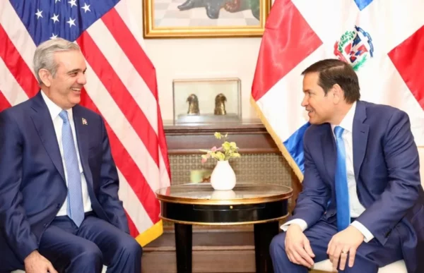 El presidente Luis Abinader y Marco Rubio se reunieron ayer en Washington y hablaron sobre la situación haitiana. fuente externa
