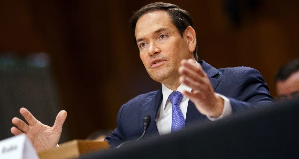 Marco Rubio compareció ayer ante el Senado para desglosar y defender la política exterior del Gobierno. Efe
