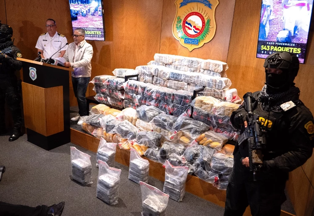Las autoridades dieron un duro golpe a los narcotraficantes durante el fin de semana en Pedernales. fuente externa