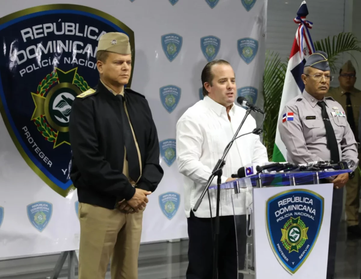 José Ignacio Paliza ofrece detalles de la reunión celebrada en la sede de la Policía.