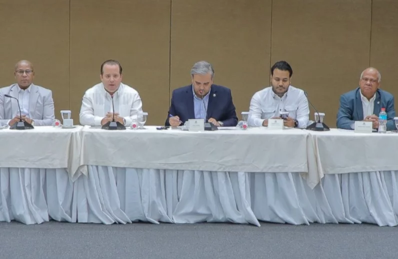 Participaron José Ignacio Paliza, Johnny Pujols y otros.