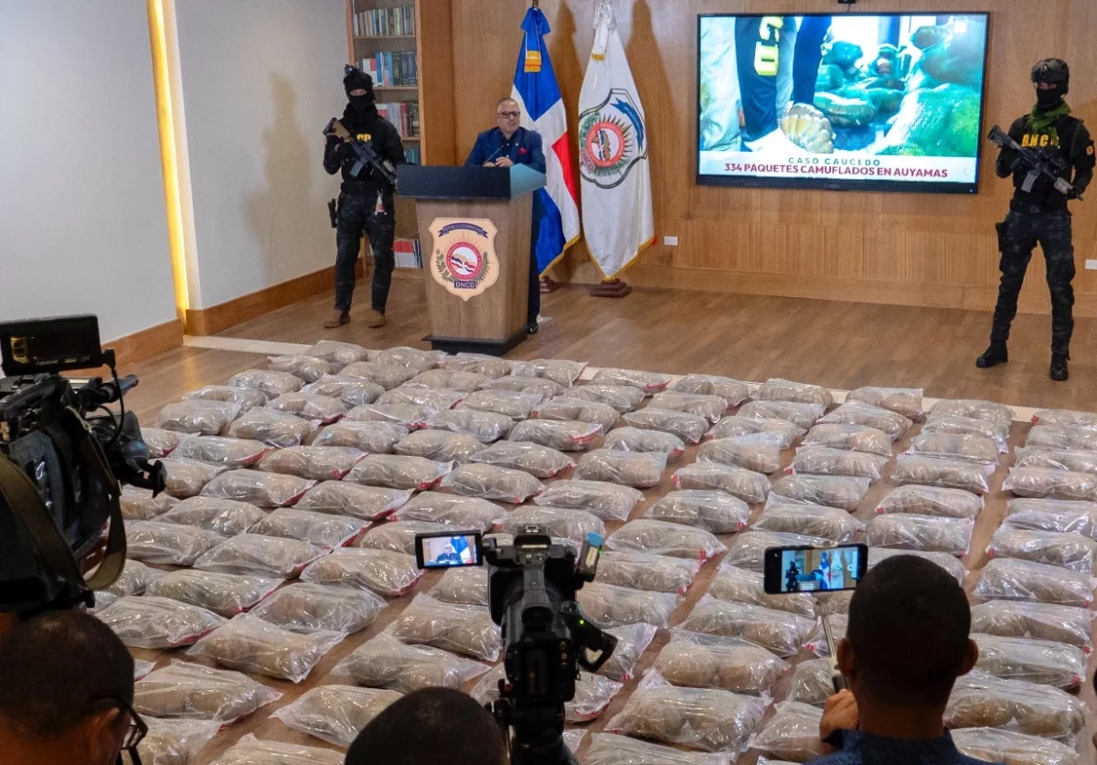 Por cuarto día consecutivo las autoridades decomisaron un importante alijo de drogas.