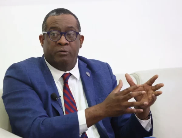 Antonio Ciriaco- almuerzo grupo Corripio.