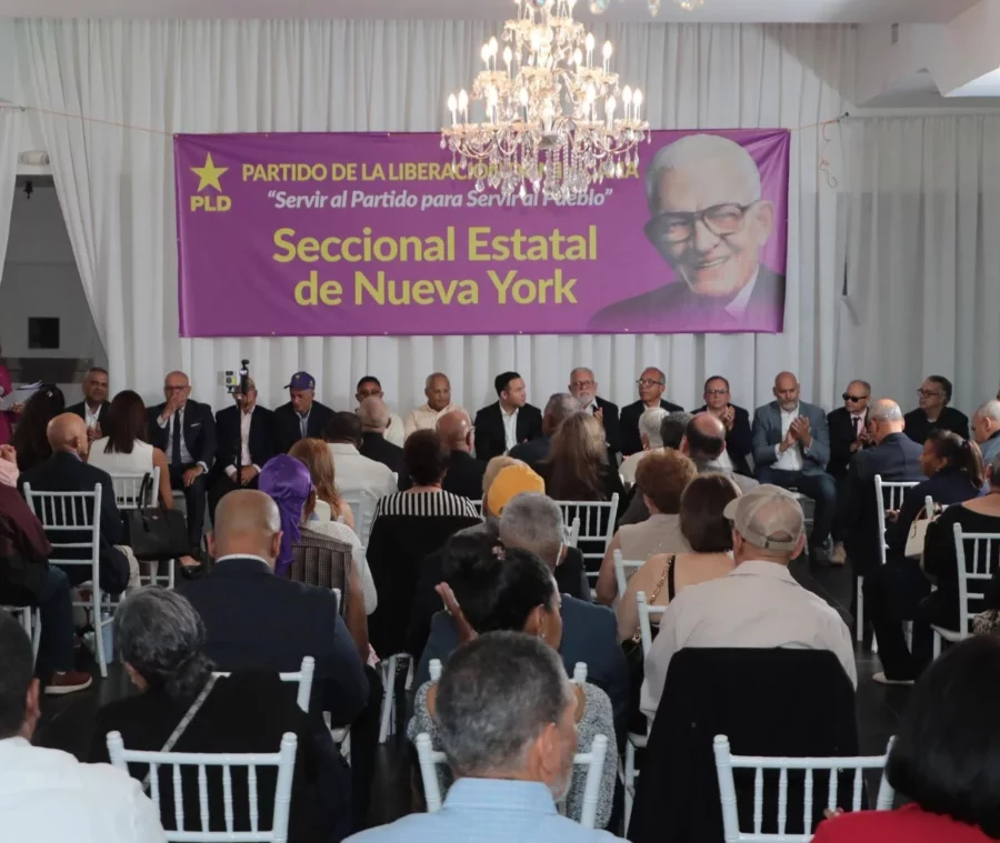 DIRIGENTES DEL PLD EN NEW YORK DIRIGENTES DEL PLD EN NEW YORK