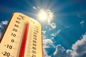 Buen tiempo prevalece; se esperan chubascos aislados en el interior por la tarde