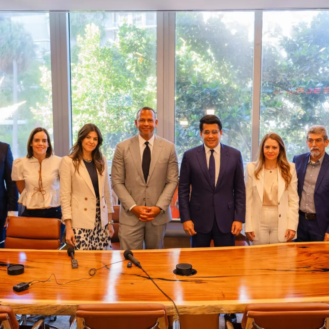 Alex Rodríguez y David Collado anuncian inversión de US$1,000 millones en Playa Grande