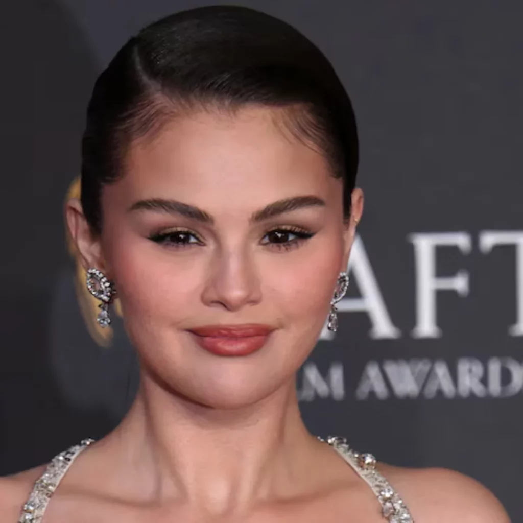 Selena Gómez tiene el rostro redondo: cuáles son los cortes que la hacen lucir fabulosa (Reuters)